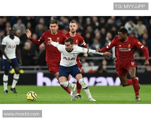 友谊赛精彩纷呈利物浦与热刺战成平局补时进球引发全场狂欢