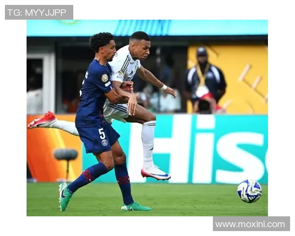 英超激战AC米兰与巴黎圣日耳曼战成平局全场瞬间燃爆激情