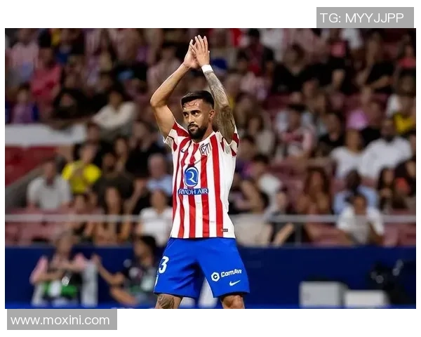 西甲激战曼联逆转尤文图斯帽子戏法引发争议判罚全场沸腾