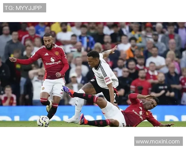 中超赛场惊现历史冷门本菲卡逆转曼联上演4-3绝杀盛宴