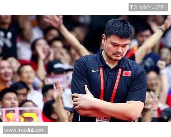 姚明现服役引发热议球迷期待他在新领域的精彩表现与贡献