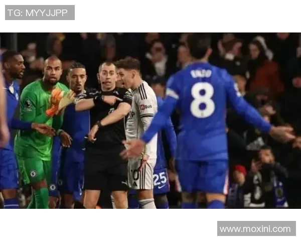 西甲激战热刺与切尔西战平红牌事件引发全场热议与转会传闻