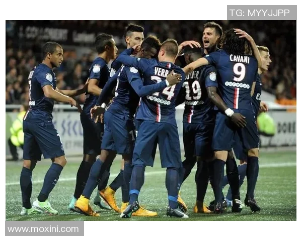 国王杯惊天冷门巴黎圣日耳曼与波尔图战成平局引发全场震惊