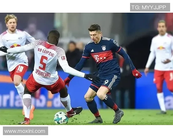 意甲精彩对决本菲卡与莱比锡互交白卷神扑时刻引发全场热烈反响 意甲精彩对决本菲卡与莱比锡互交白卷神扑时刻引发全场热烈反响