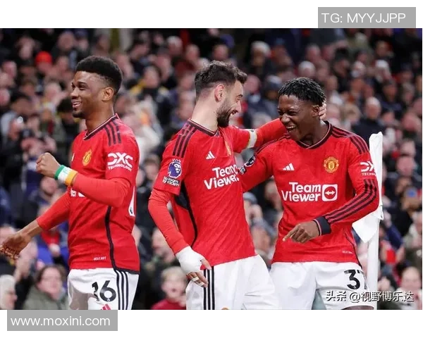 欧冠激战里昂大胜热刺补时进球引发争议全场沸腾