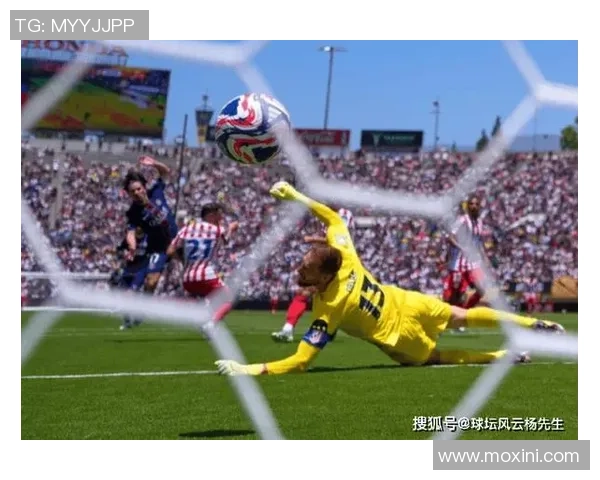 德甲激情四射巴黎圣日耳曼大胜本菲卡乌龙球成比赛高潮瞬间