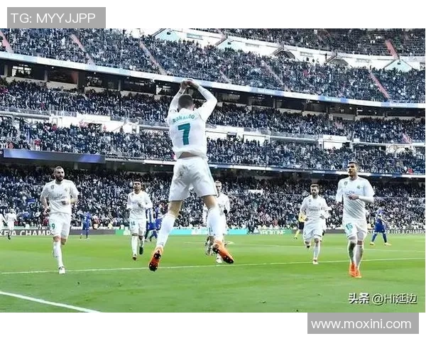 西甲盛宴:AC米兰狂胜多特蒙德帽子戏法引爆全场激情 西甲盛宴:AC米兰狂胜多特蒙德帽子戏法引爆全场激情