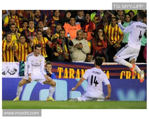 那不勒斯逆袭里昂夺国王杯胜利十大精彩进球回顾引发全场热潮 那不勒斯逆袭里昂夺国王杯胜利十大精彩进球回顾引发全场热潮